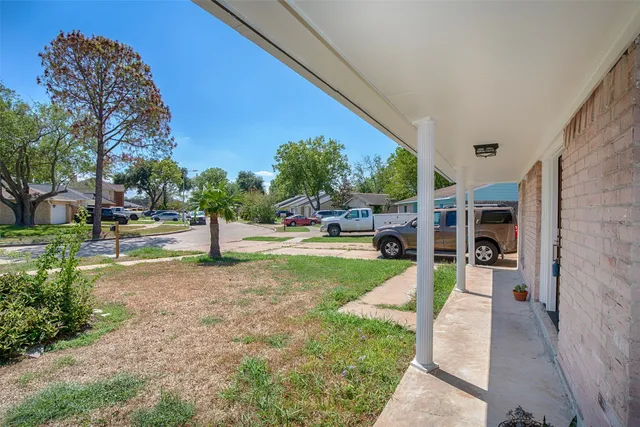 $2,200 | 8903 Kirkmont Drive, Houston, TX 77089