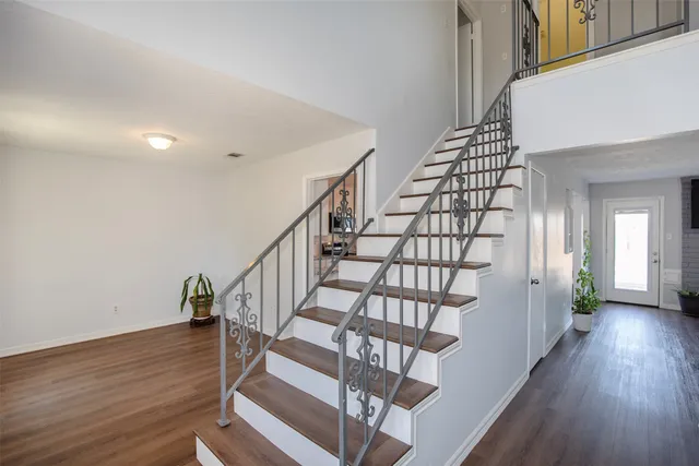 $2,200 | 8903 Kirkmont Drive, Houston, TX 77089