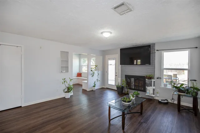 $2,200 | 8903 Kirkmont Drive, Houston, TX 77089