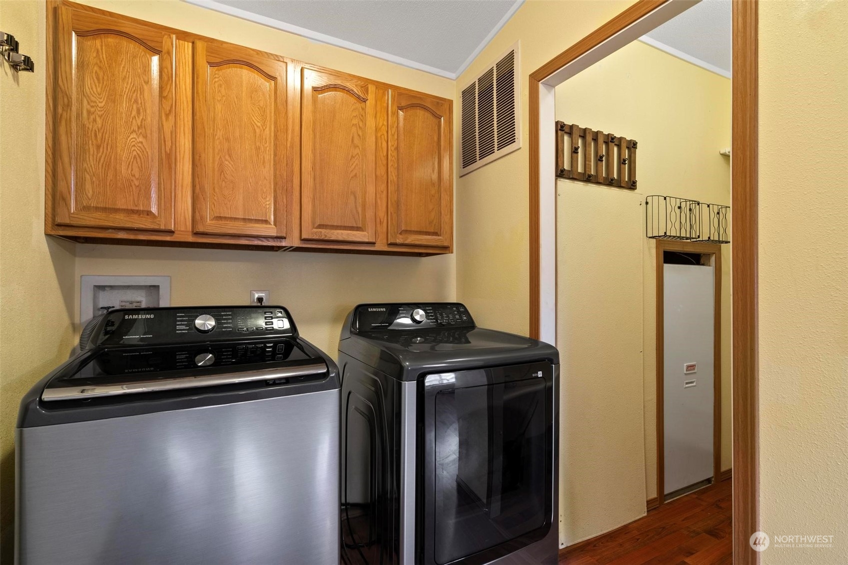 10239 185th Avenue Southwest, Unit 54 Rochester, WA 98579 - Photo 12 of 24 a kitchen with a sink and cabinets