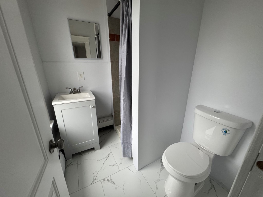 28 Emma Street Binghamton, NY 13905 - Photo 5 of 21