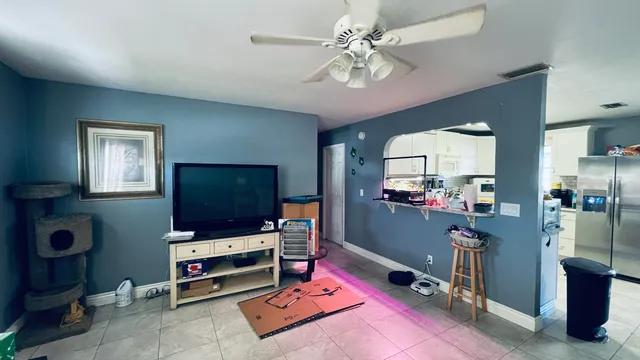 $269,900 | 2013 Southwest Burman Lane, Port St. Lucie, FL 34984