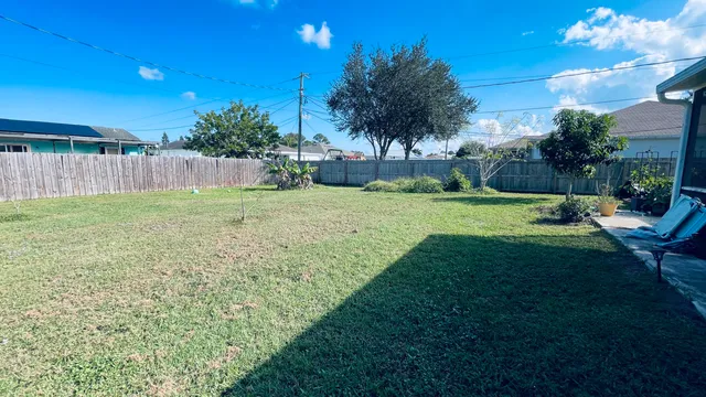 $269,900 | 2013 Southwest Burman Lane, Port St. Lucie, FL 34984