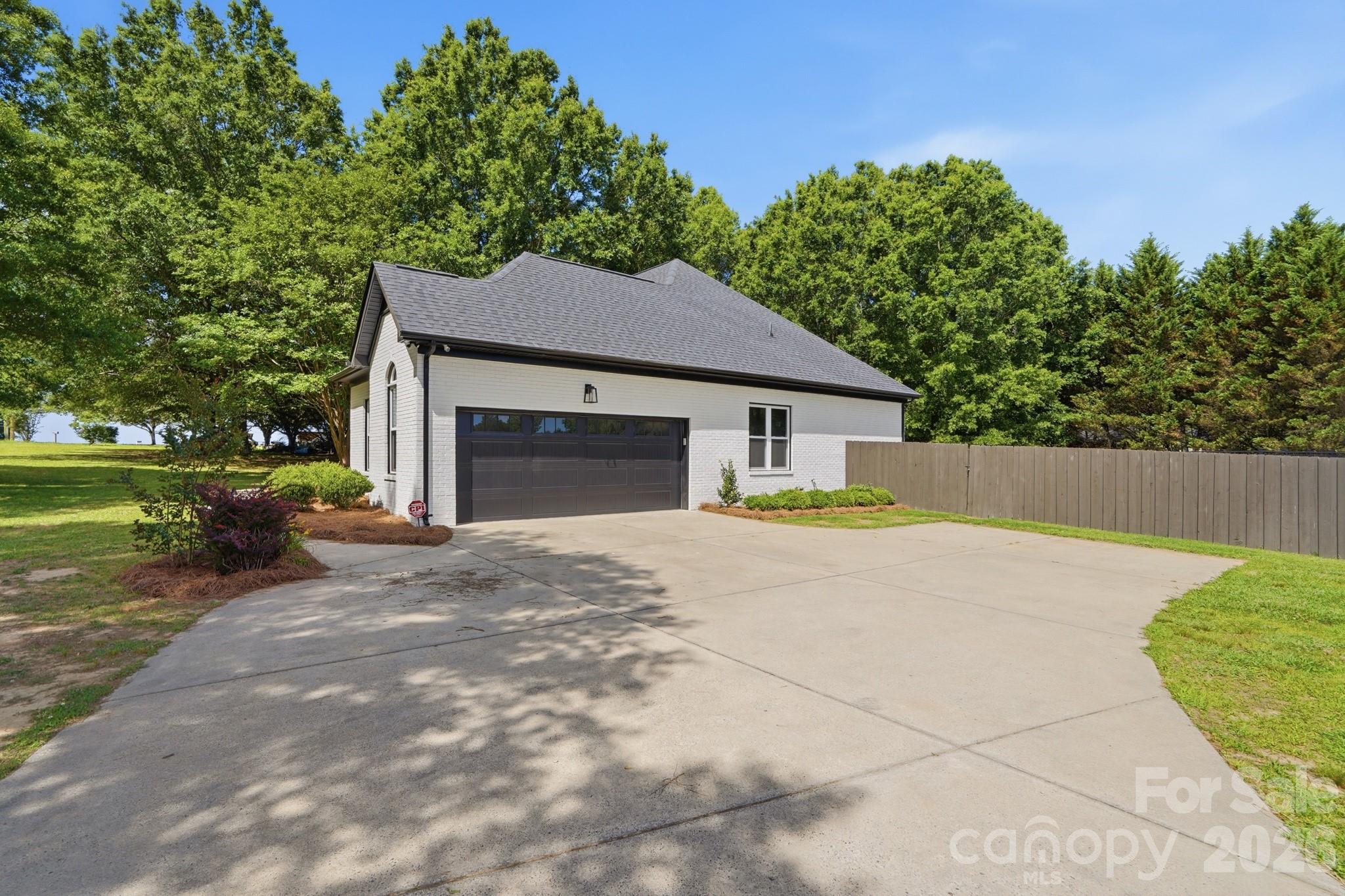 4812 Austin Road Monroe, NC 28112 - Photo 3 of 48