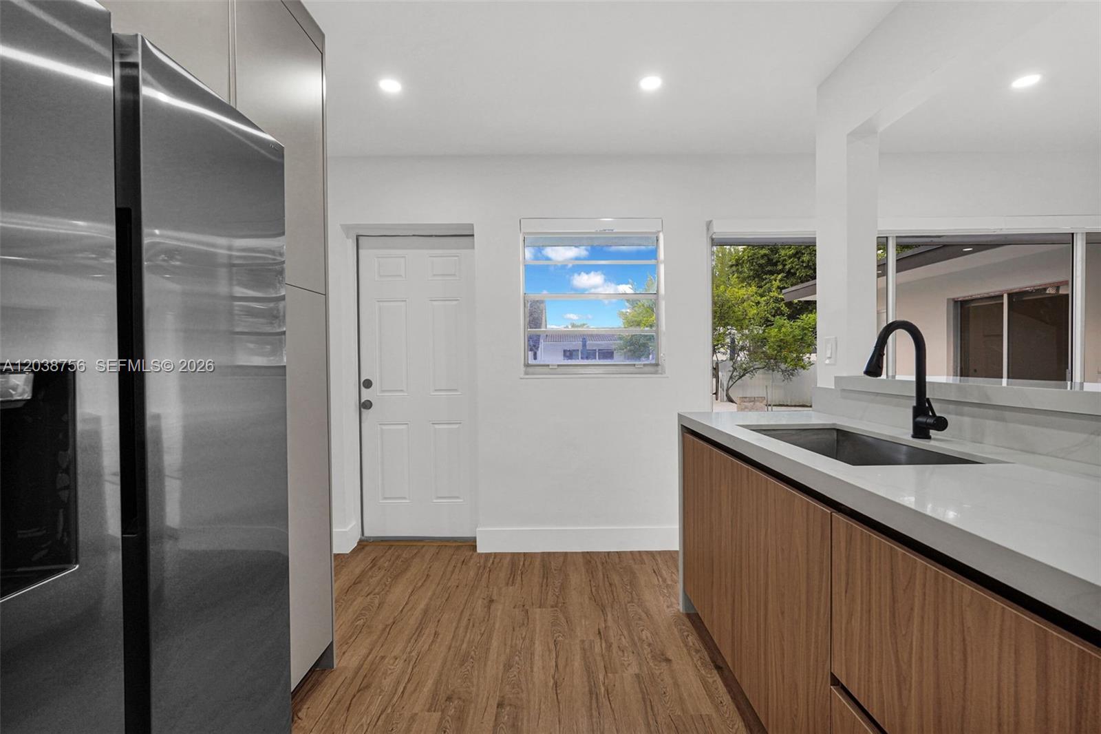 8201 Southwest 42nd Street Miami, FL 33155 - Photo 17 of 71