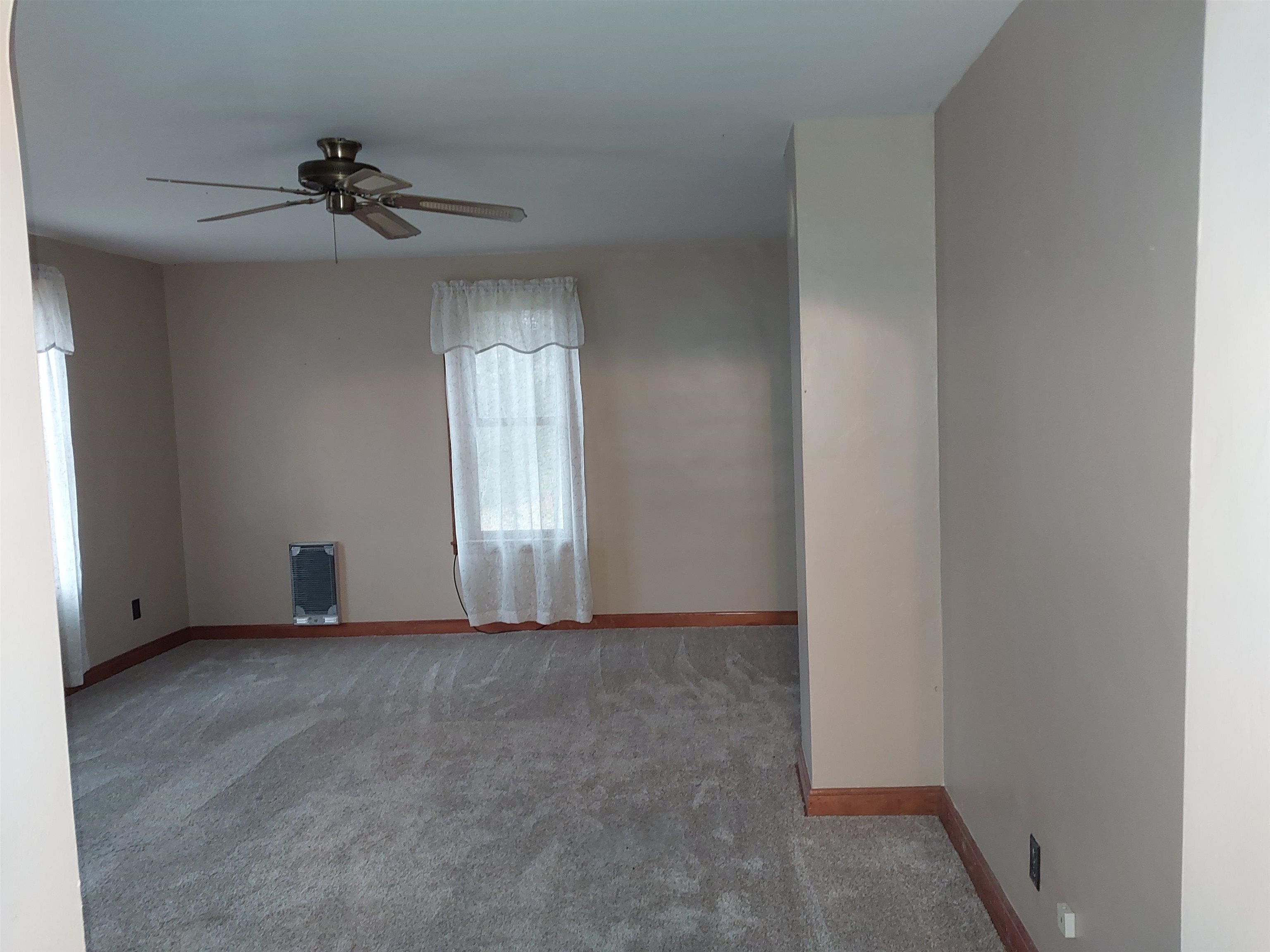 30228 County Road West Elroy, WI 53929 - Photo 11 of 25