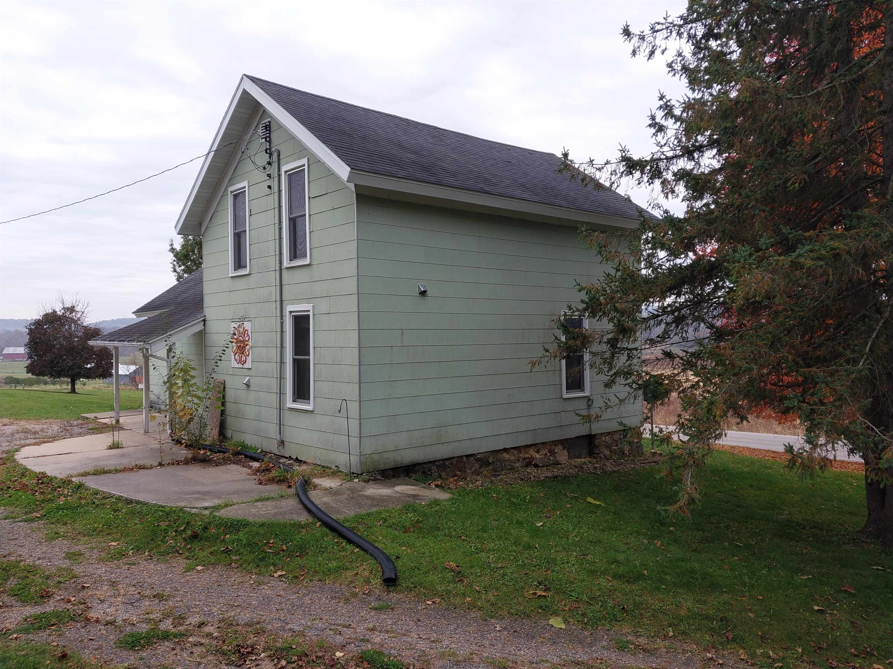 30228 County Road West Elroy, WI 53929 - Photo 23 of 25