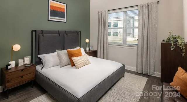 $1,360 | 8424 North Tryon Street, Unit A2, Charlotte, NC 28262