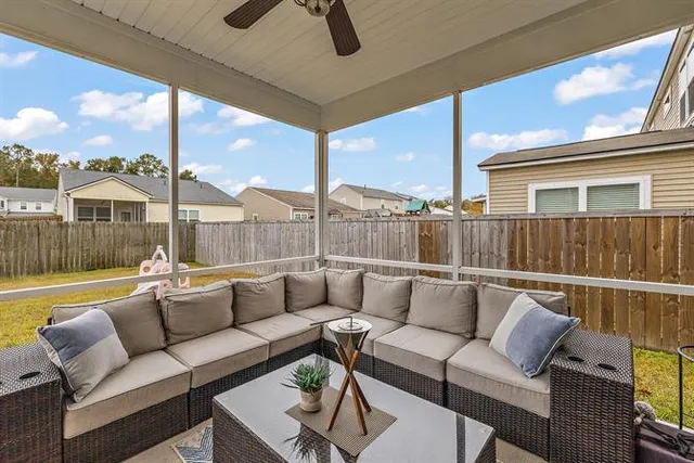 $3,195 | 2124 Gammon Street, Charleston, SC 29414