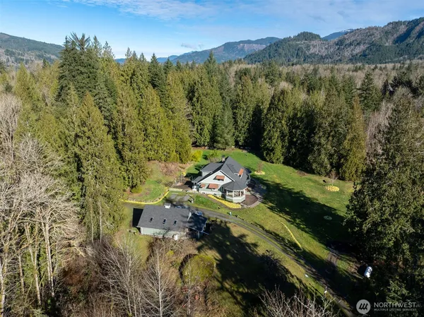 $1,350,000 | 5566 Williams Lake Road, Deming, WA 98244