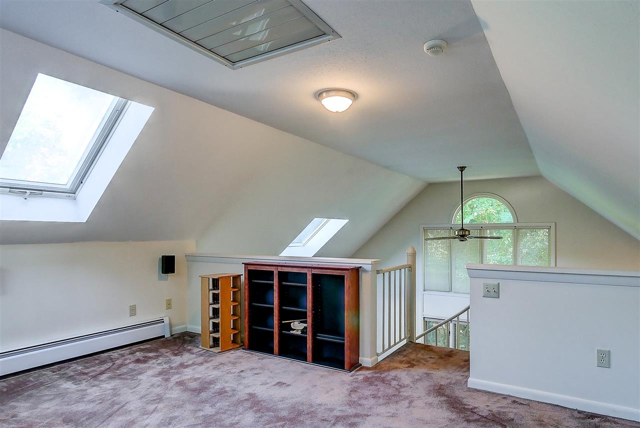 78 Gilcreast Road Londonderry, NH 03053 - Photo 16 of 40 Gallery Image 16