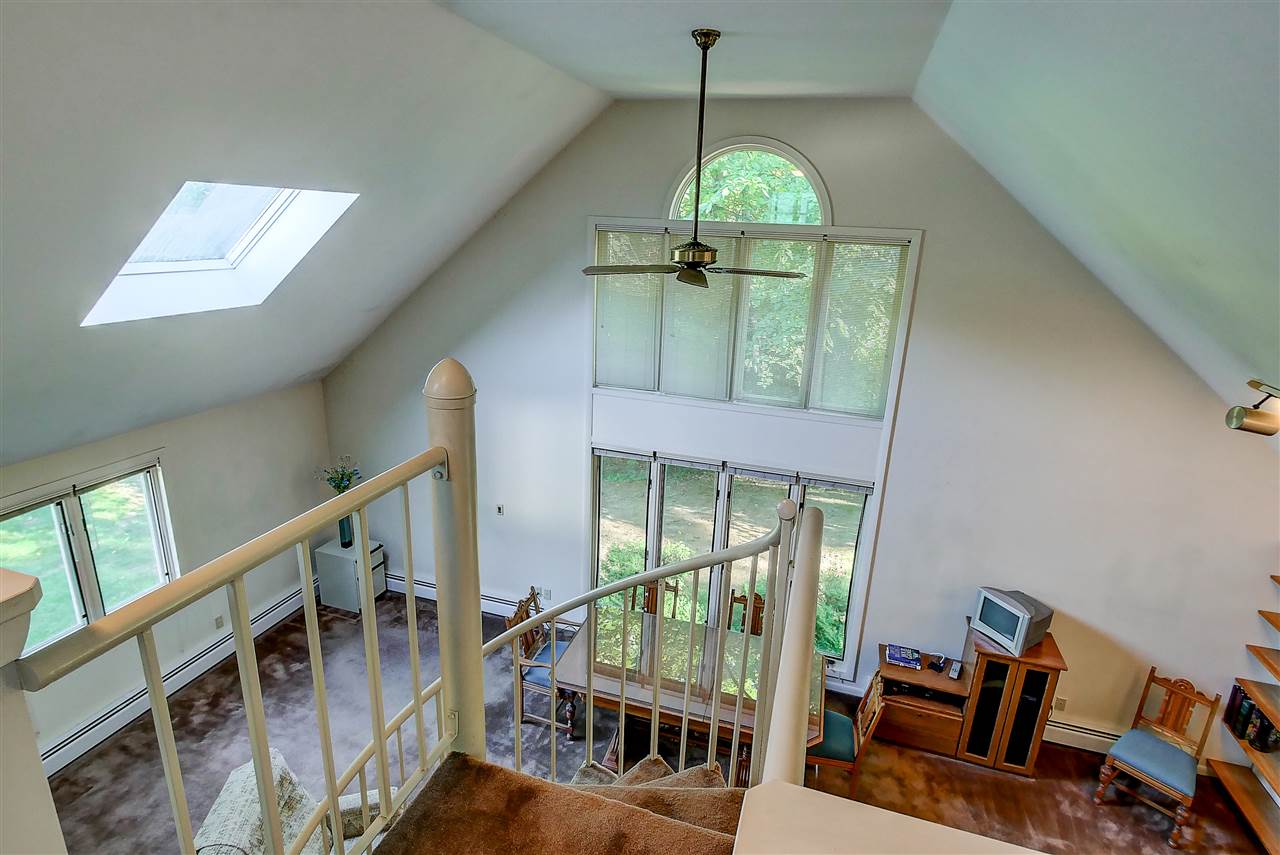 78 Gilcreast Road Londonderry, NH 03053 - Photo 17 of 40 Gallery Image 17