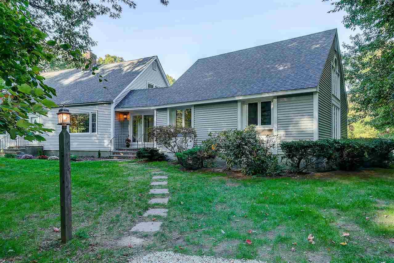 78 Gilcreast Road Londonderry, NH 03053 - Photo 3 of 40 Gallery Image 3