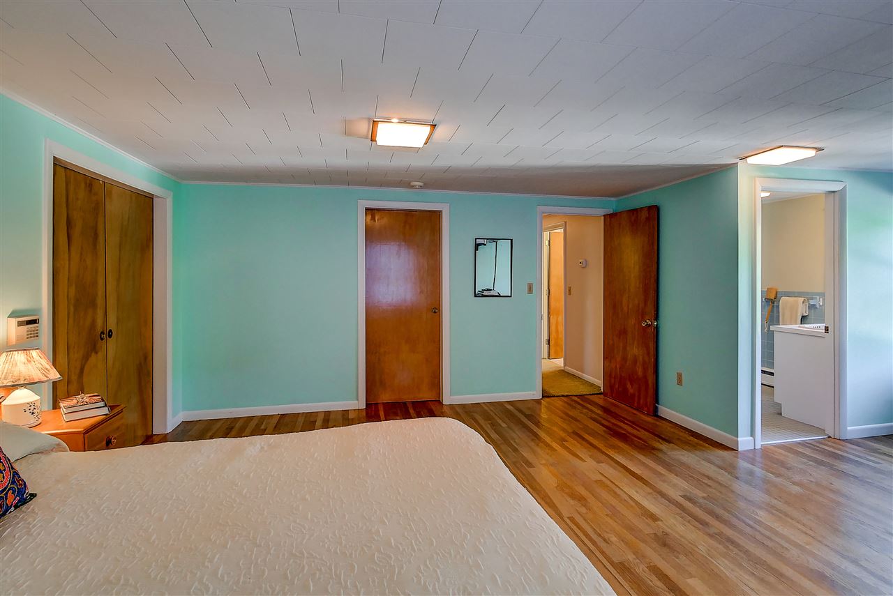 78 Gilcreast Road Londonderry, NH 03053 - Photo 22 of 40 Gallery Image 22