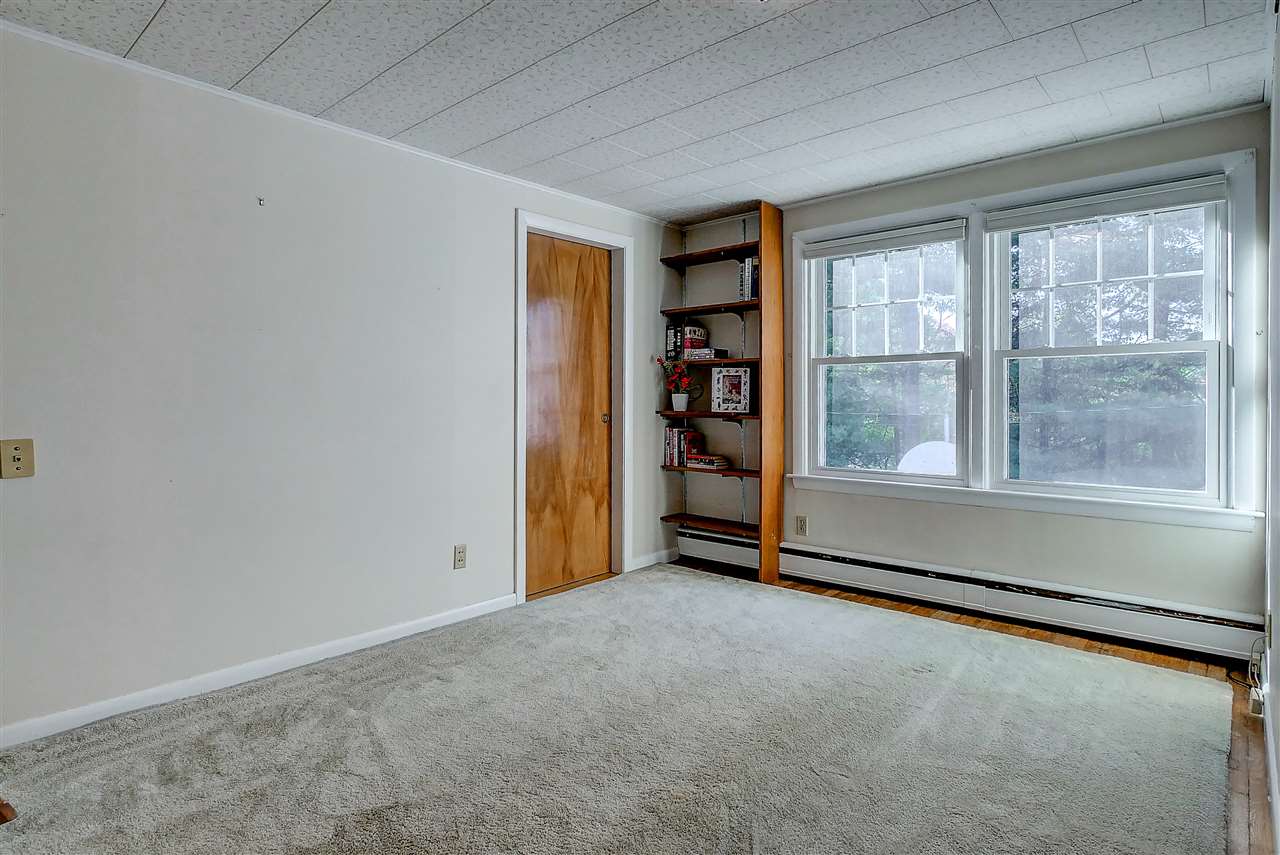 78 Gilcreast Road Londonderry, NH 03053 - Photo 24 of 40 Gallery Image 24