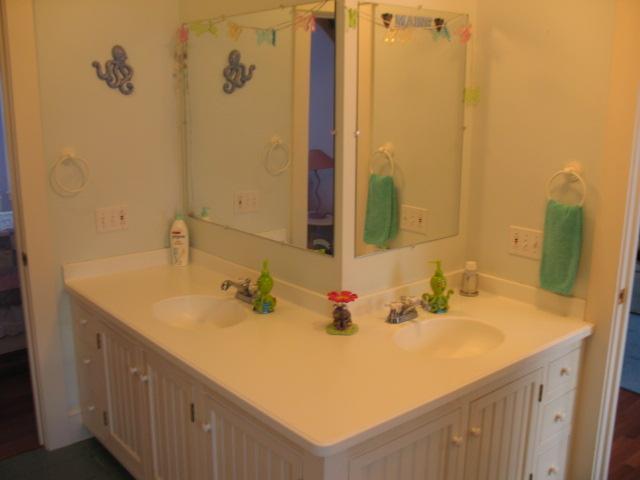 23 Denning Brook Road Mount Desert, ME 04660 - Photo 13 of 14 Bathroom.