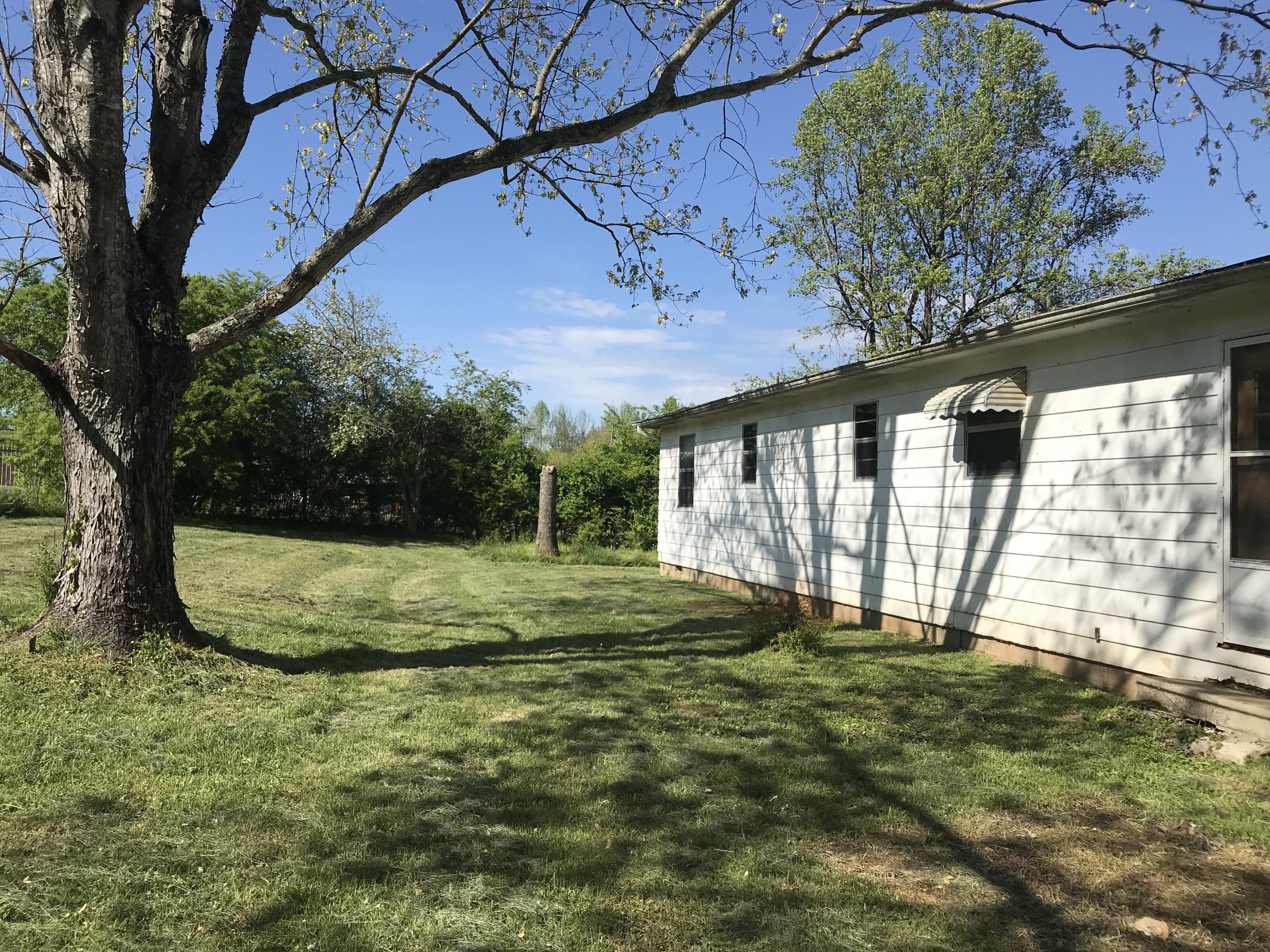 352 Co Road Sweetwater, TN 37874 - Photo 11 of 15 IMG_0847
