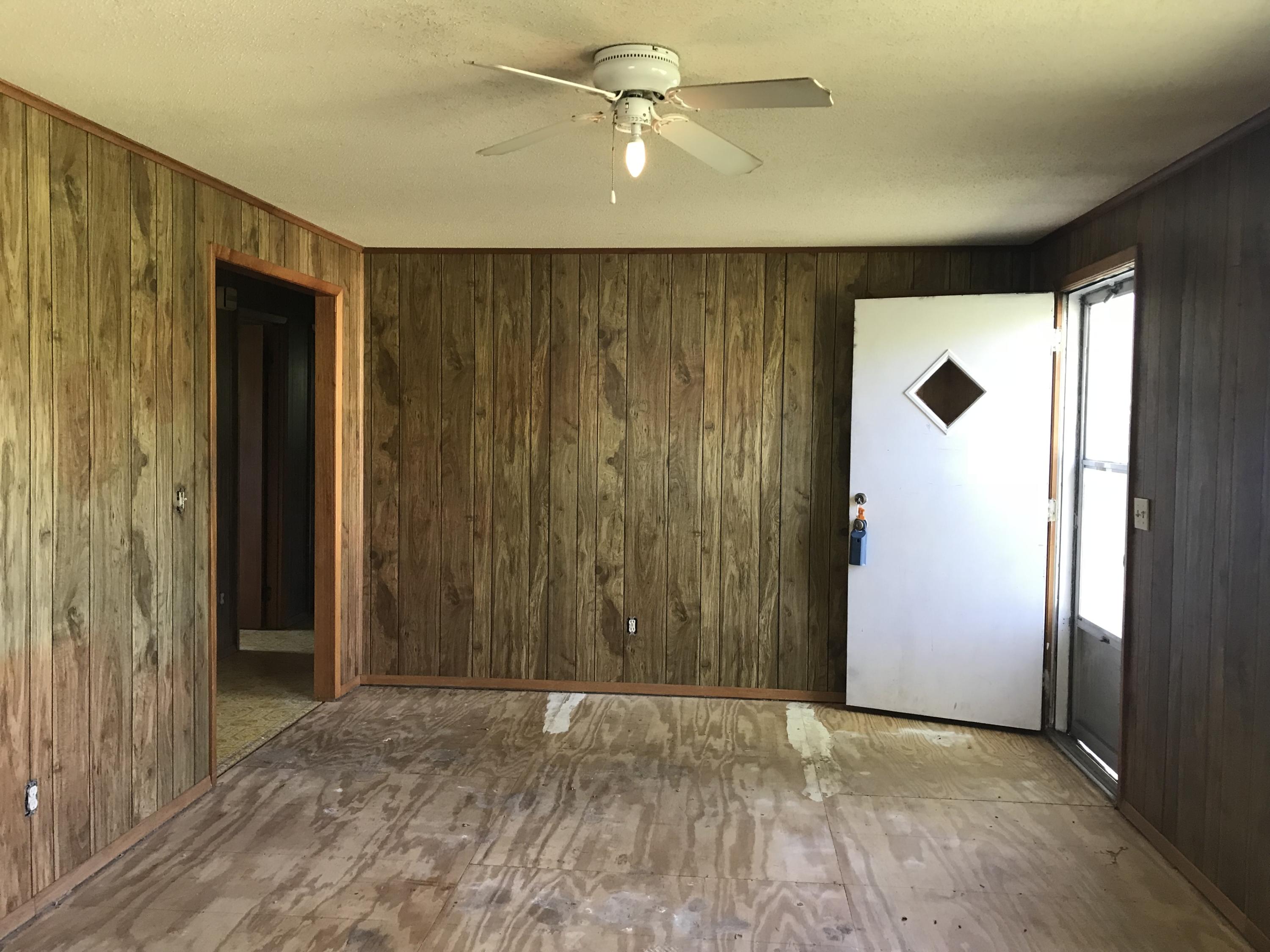 352 Co Road Sweetwater, TN 37874 - Photo 4 of 15 IMG_0833