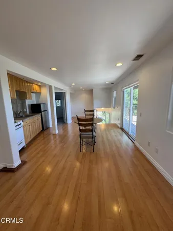 $2,150 | 546 Mint Lane, Unit B, Ventura, CA 93001