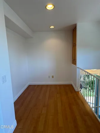 $2,150 | 546 Mint Lane, Unit B, Ventura, CA 93001
