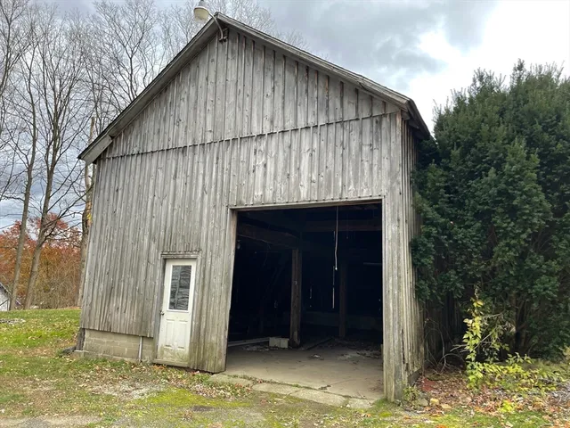 $375,000 | 719 Mt Hermon Station Road, Northfield, MA 01360