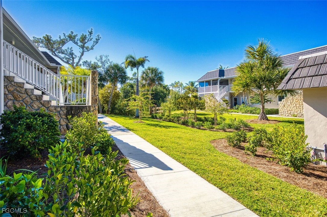 601 Periwinkle Way, Unit D7 Sanibel, FL 33957 - Photo 7 of 27