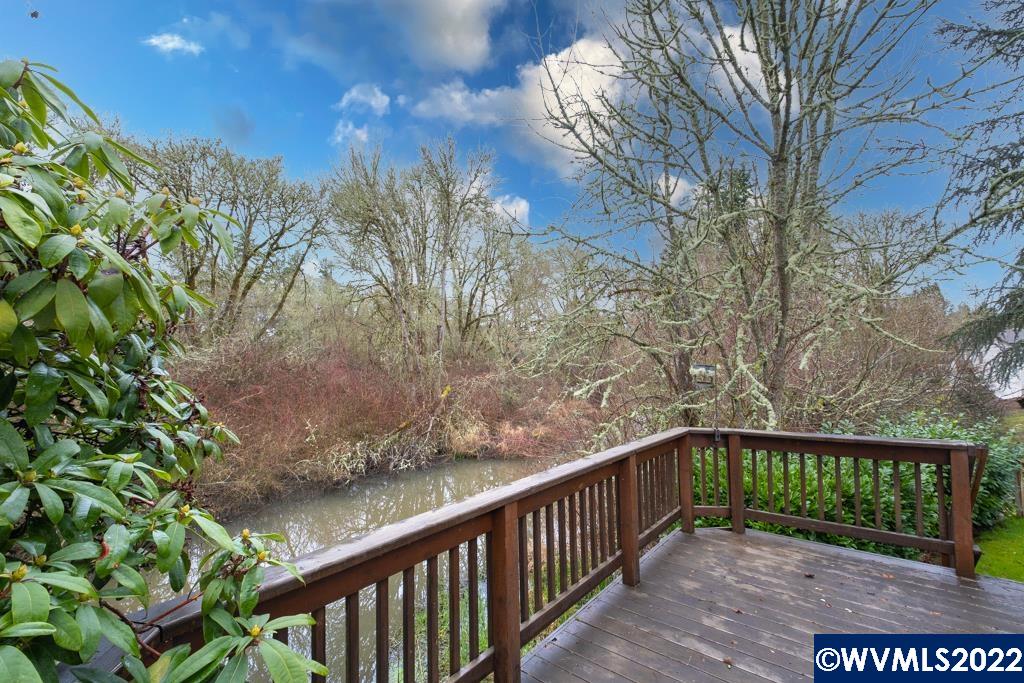 33125 Southwest White Oak ( Road, Unit 3 Corvallis, OR 97333 - Photo 3 of 40 Gallery Image 3