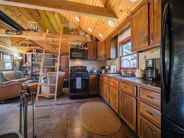 4909 West Edgewood Road Dixon, IL 61021 - Photo 28 of 96