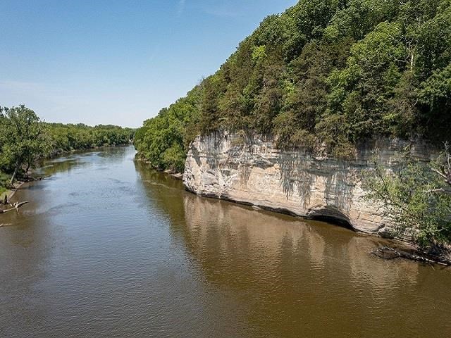 4909 West Edgewood Road Dixon, IL 61021 - Photo 5 of 96 a view of a lake view