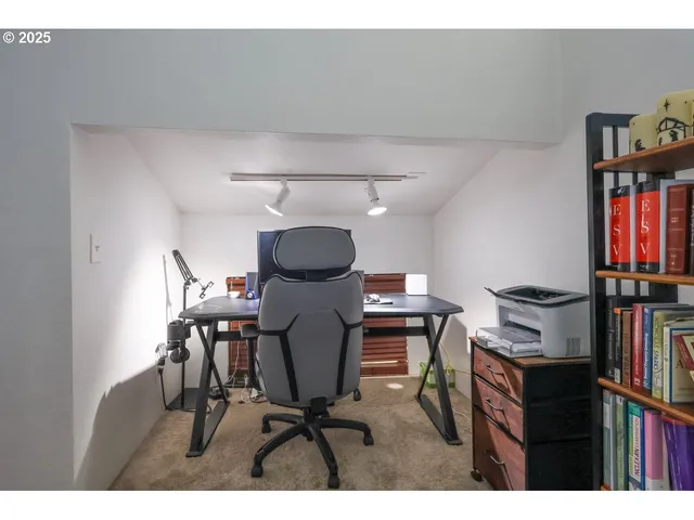 $299,900 | 7824 Northeast Loowit Loop, Unit 70, Vancouver, WA 98662