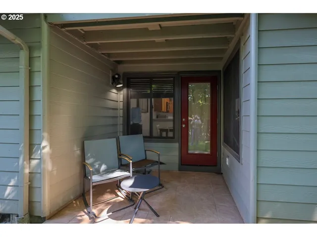 $299,900 | 7824 Northeast Loowit Loop, Unit 70, Vancouver, WA 98662