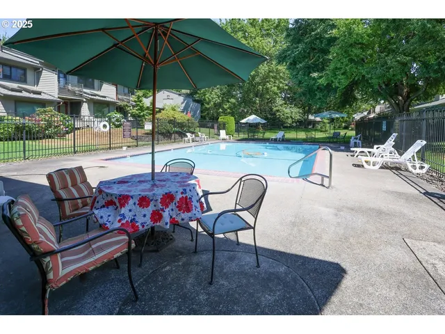 $299,900 | 7824 Northeast Loowit Loop, Unit 70, Vancouver, WA 98662