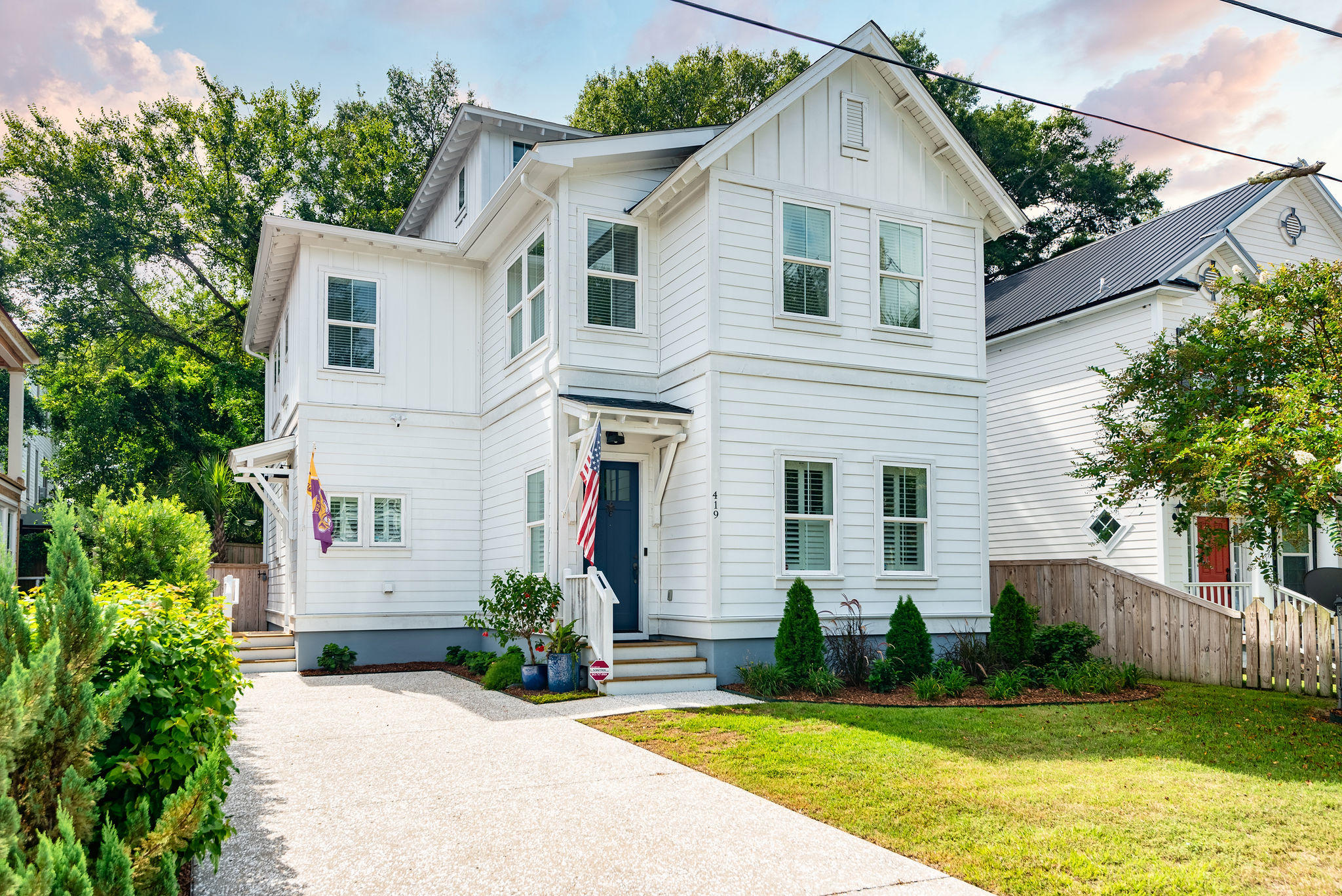 419 King Street Mount Pleasant, SC 29464 - Photo 1 of 36 419KingStreetbyKeenEyeMarketing-63