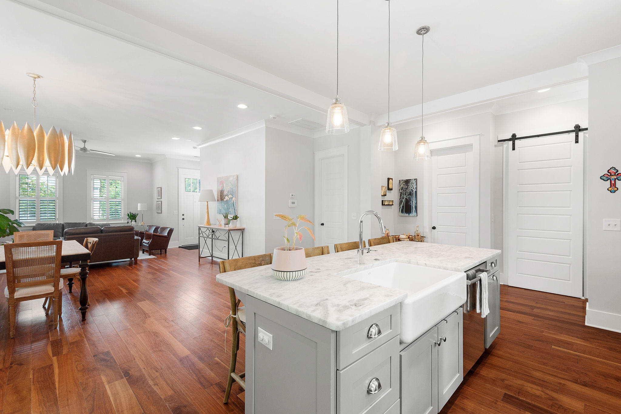 419 King Street Mount Pleasant, SC 29464 - Photo 11 of 36 419KingStreetbyKeenEyeMarketing-17