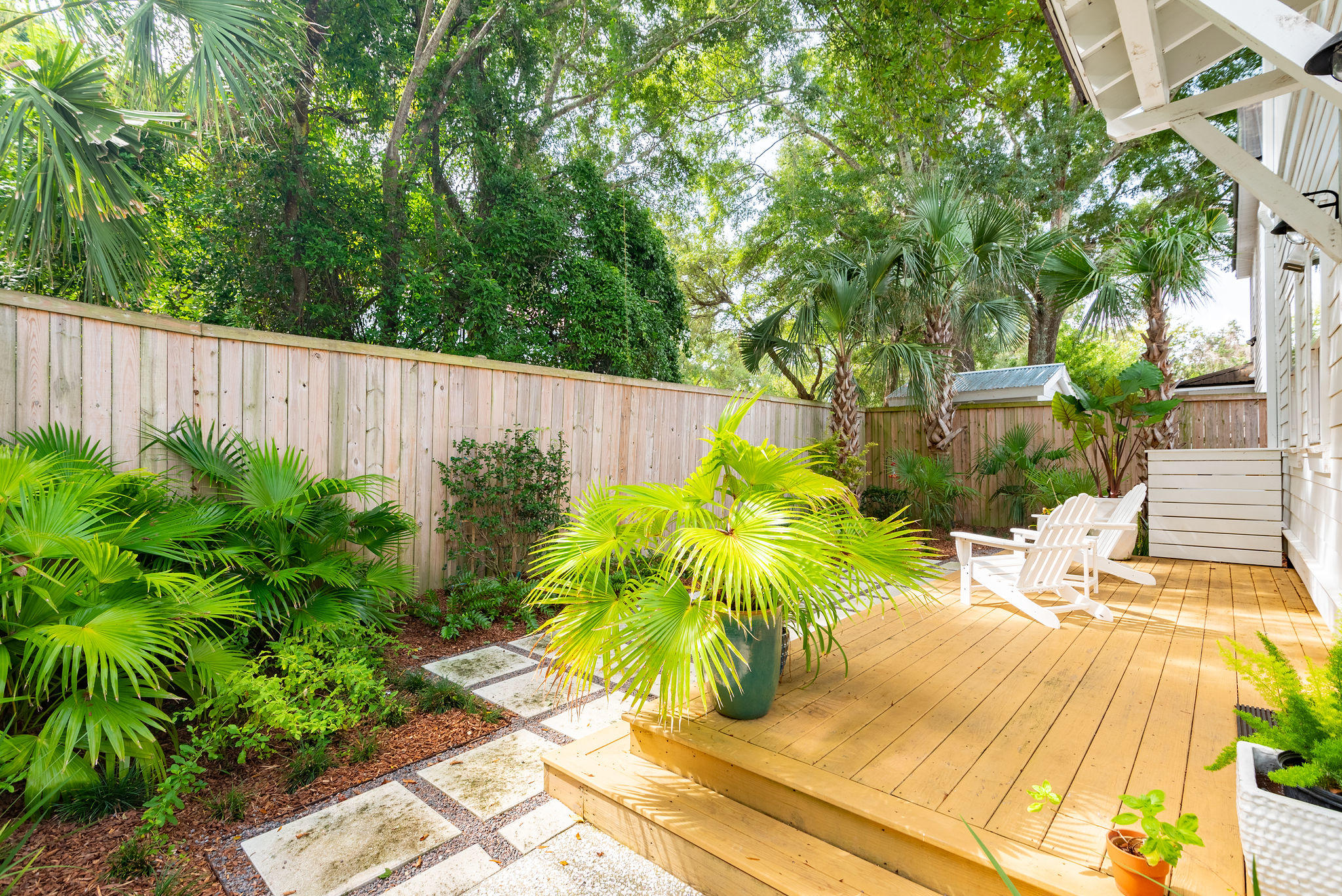 419 King Street Mount Pleasant, SC 29464 - Photo 33 of 36 419KingStreetbyKeenEyeMarketing-56