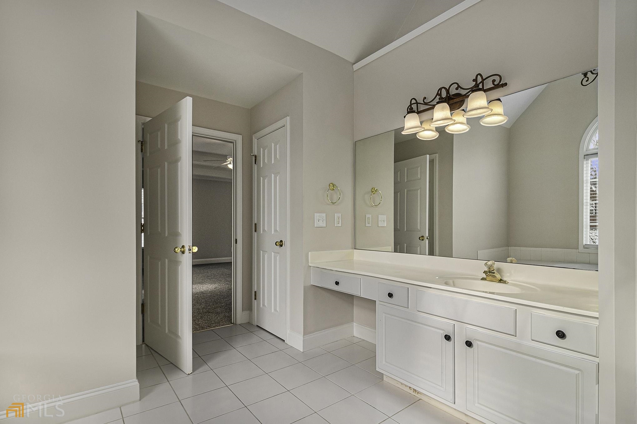 592 Kenion Forest Way Lilburn, GA 30047 - Photo 16 of 26