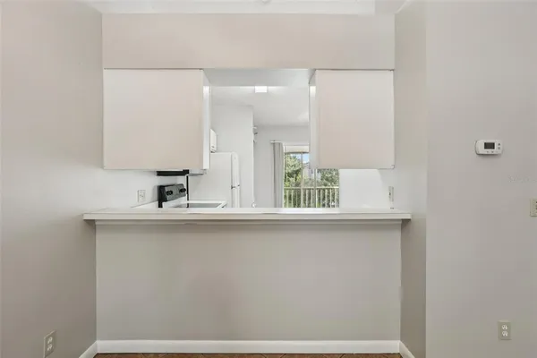 $229,000 | 128 Reserve Circle, Unit 208, Oviedo, FL 32765