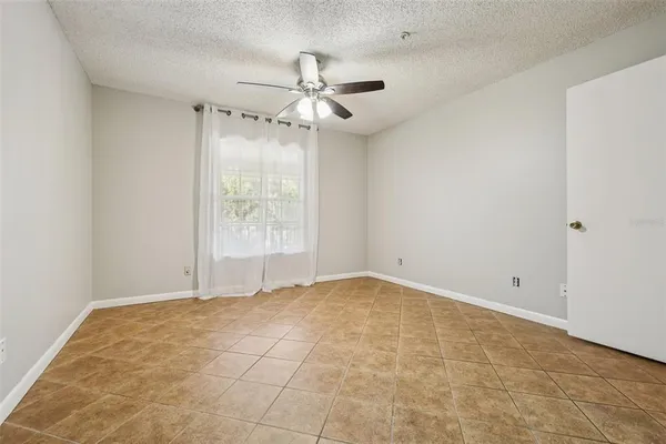 $229,000 | 128 Reserve Circle, Unit 208, Oviedo, FL 32765
