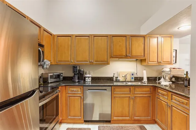 $165,900 | 4700 Southwest Archer Road, Unit 79, Gainesville, FL 32608