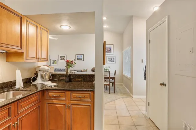 $165,900 | 4700 Southwest Archer Road, Unit 79, Gainesville, FL 32608