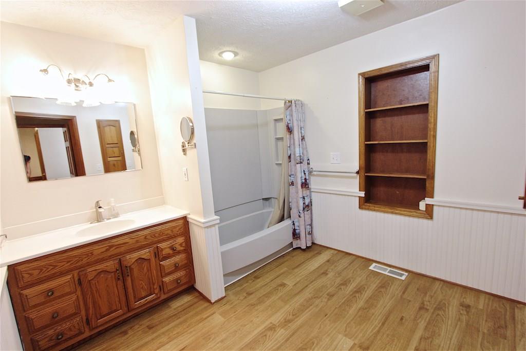 2410 South Post Road Indianapolis, IN 46239 - Photo 18 of 45 Gallery Image 18