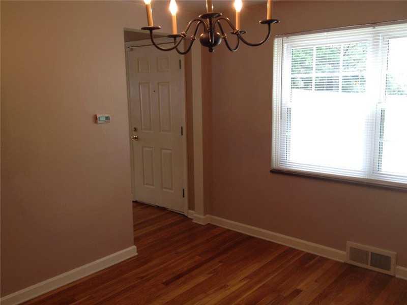 720 Scott Road Mt. Lebanon, PA 15228 - Photo 6 of 19 Dining Room.
