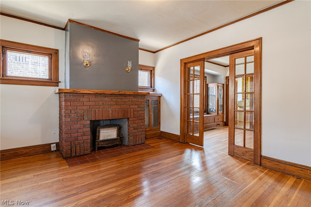 4487 Broadview Road Cleveland, OH 44109 - Photo 2 of 35