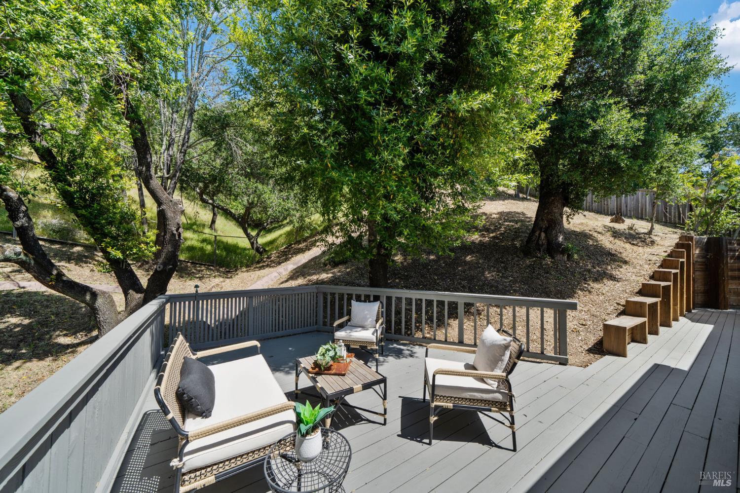 213 Deborah Court Novato, CA 94949 - Photo 13 of 37