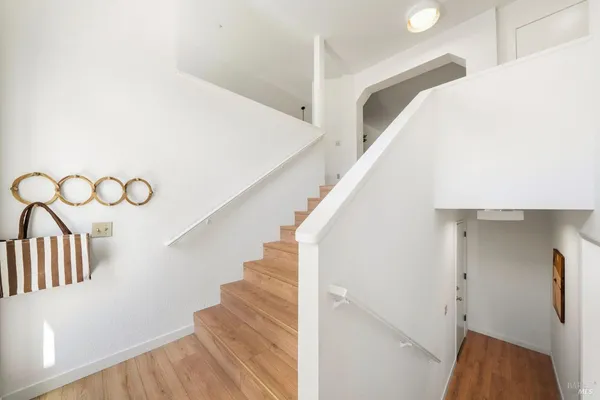 $1,279,000 | 213 Deborah Court, Novato, CA 94949