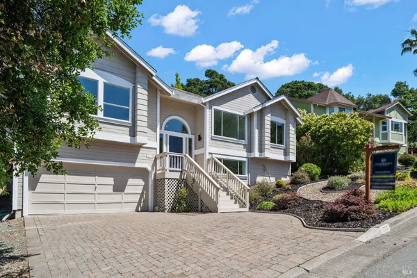 $1,279,000 | 213 Deborah Court, Novato, CA 94949