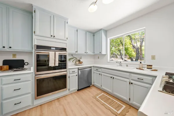 $1,279,000 | 213 Deborah Court, Novato, CA 94949