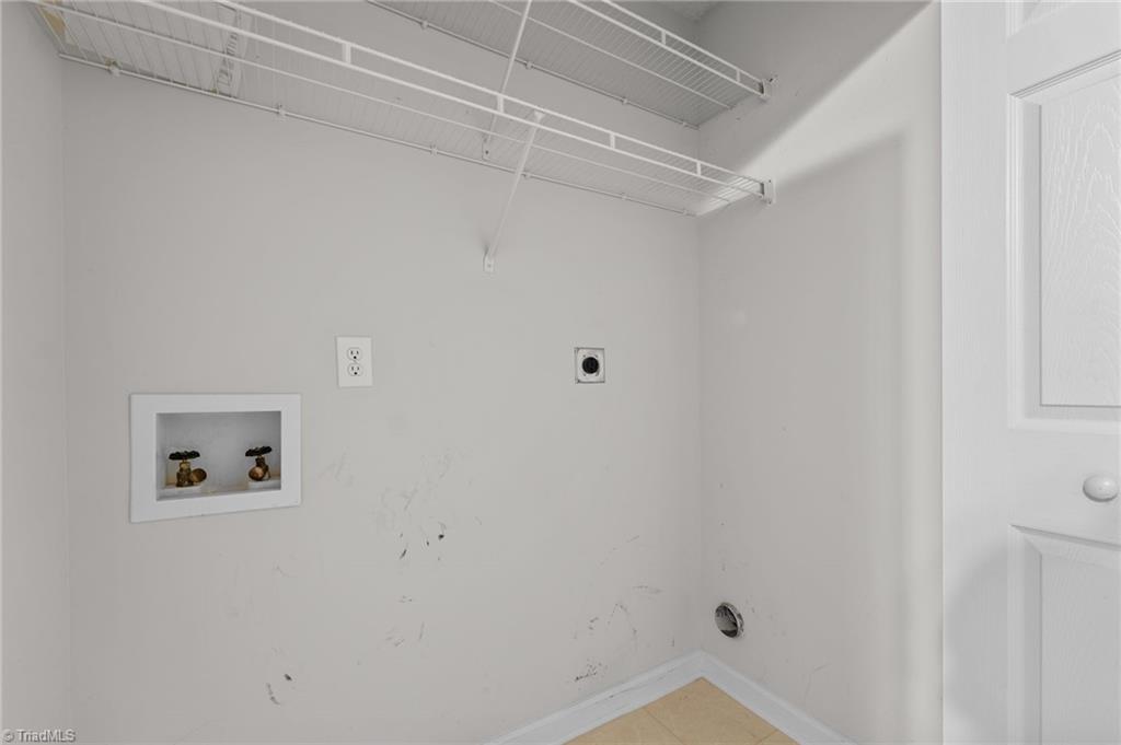 5001 Bass Chapel Road, Unit 3D Greensboro, NC 27455 - Photo 22 of 50 View of the laundry room and hookups.