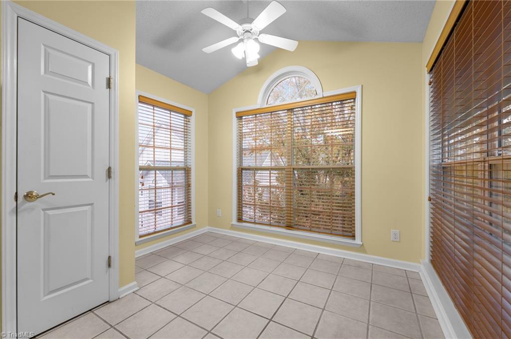 5001 Bass Chapel Road, Unit 3D Greensboro, NC 27455 - Photo 4 of 50 View of breakfast nook, with fresh paint, off of the kitchen.