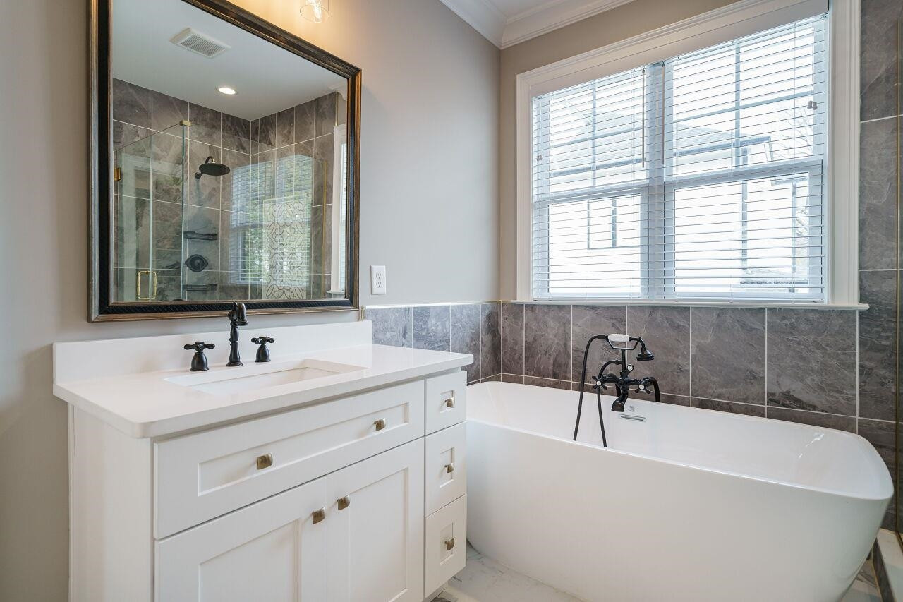 203 Georgetown Road Raleigh, NC 27608 - Photo 13 of 35 Photo 13